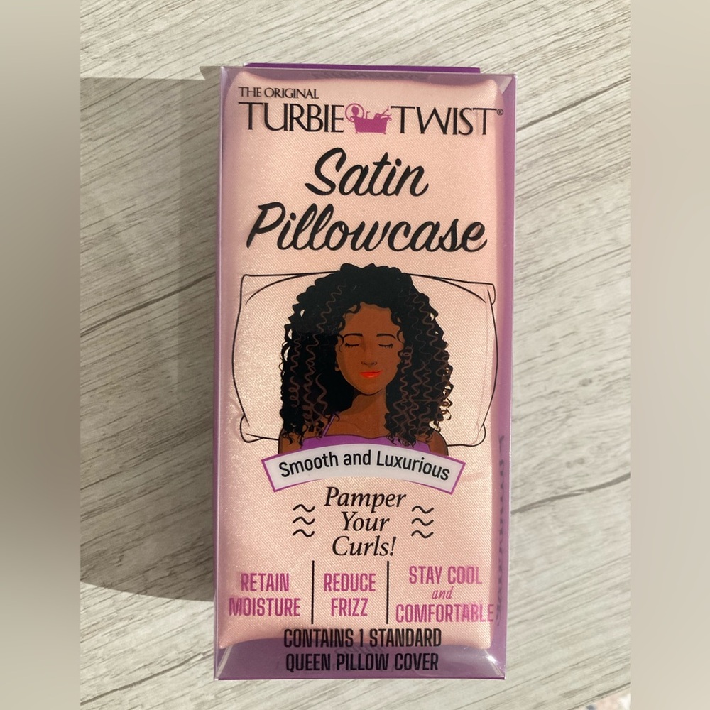 Satin pillowcase - brand new - pink